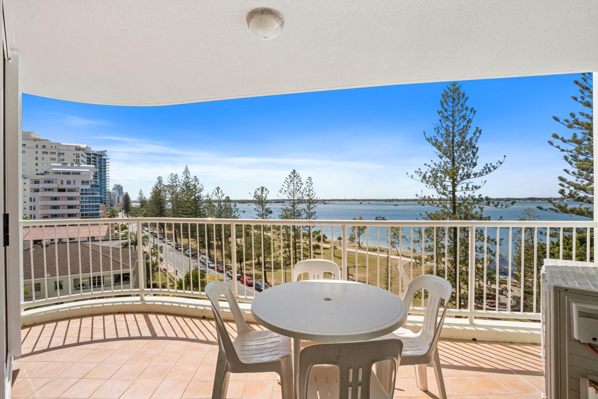 Crystal Bay On The Broadwater Aparthotel 3*